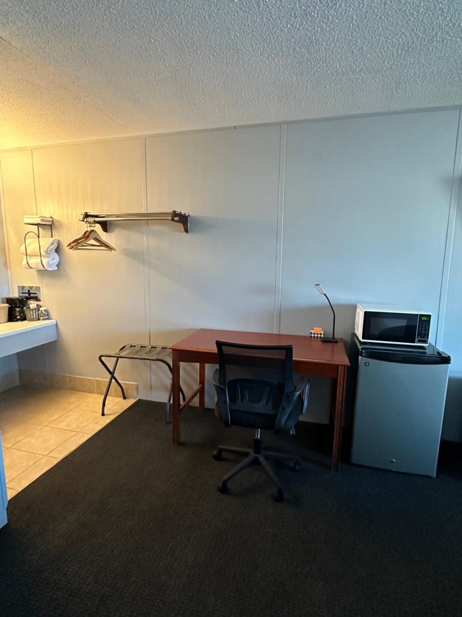 Paxton Inn Motel Eksteriør billede